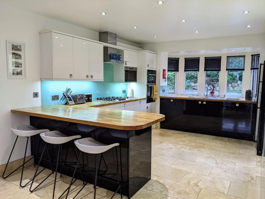 הליפקס Detached 4 Bedroom Luxury Home מראה חיצוני תמונה
