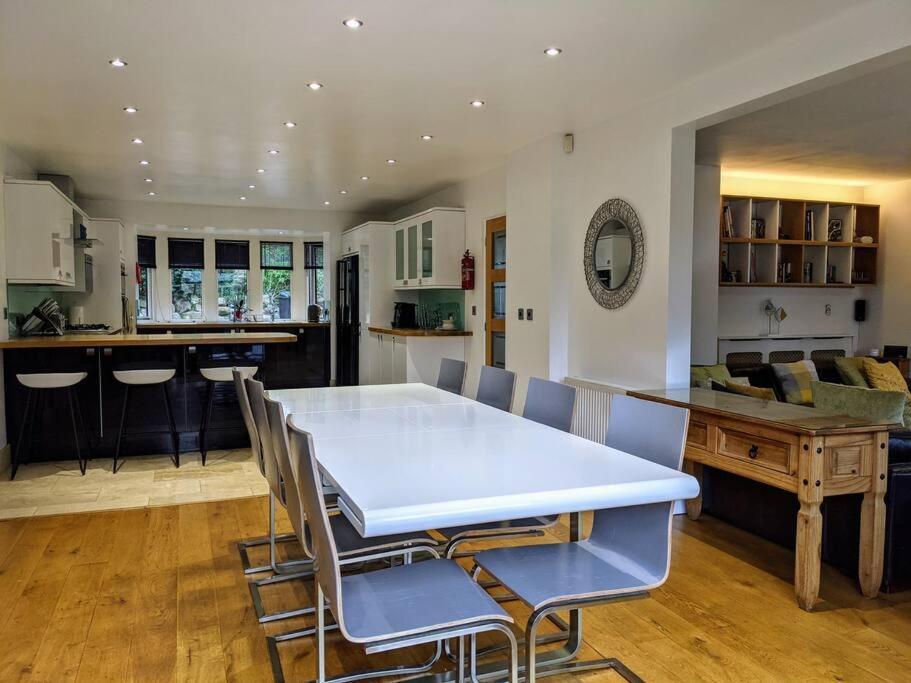 הליפקס Detached 4 Bedroom Luxury Home מראה חיצוני תמונה